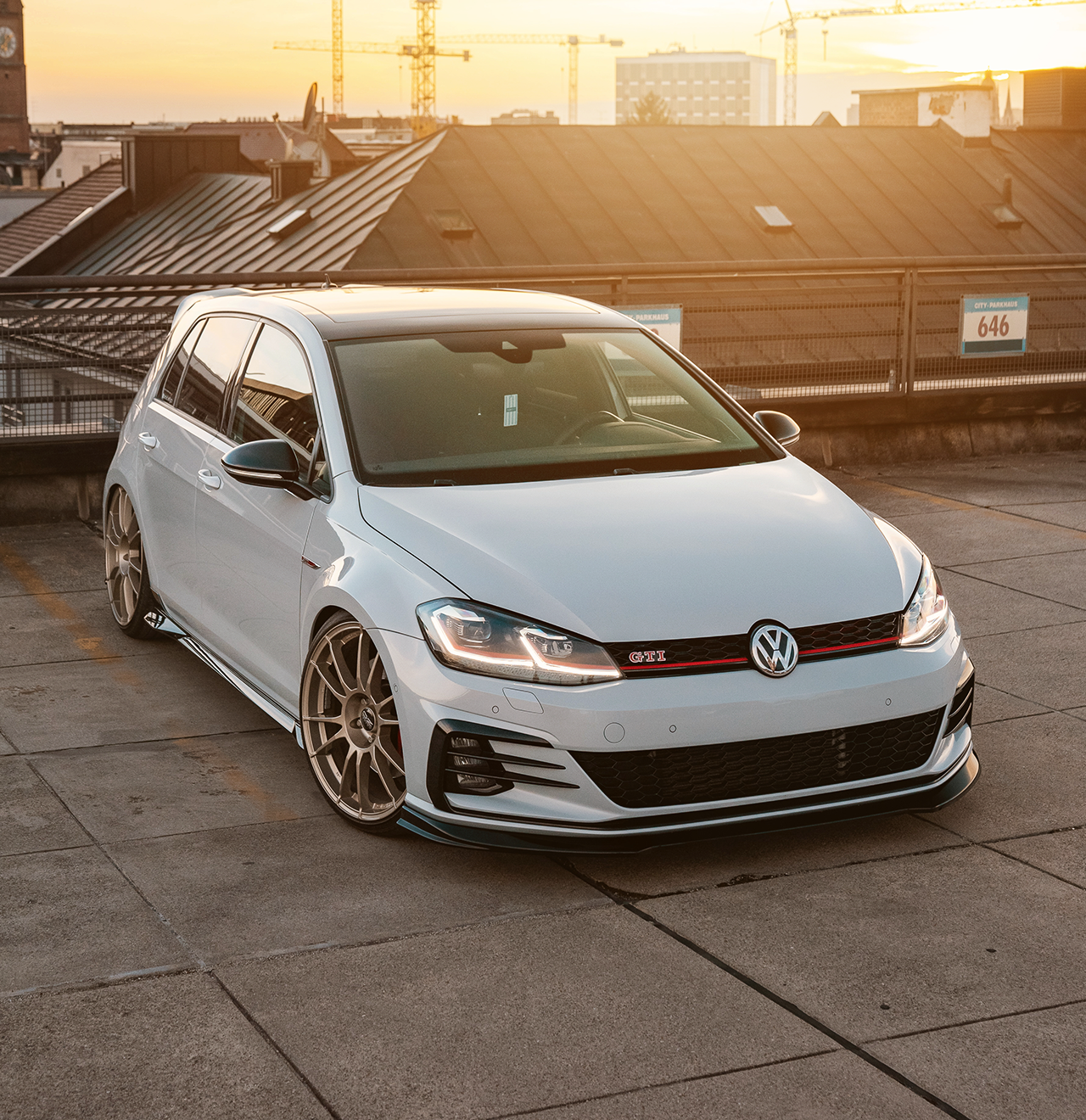 front splitter by ZAERO DESIGN for VW Golf 7.5 GTI (2013 – 2019)
